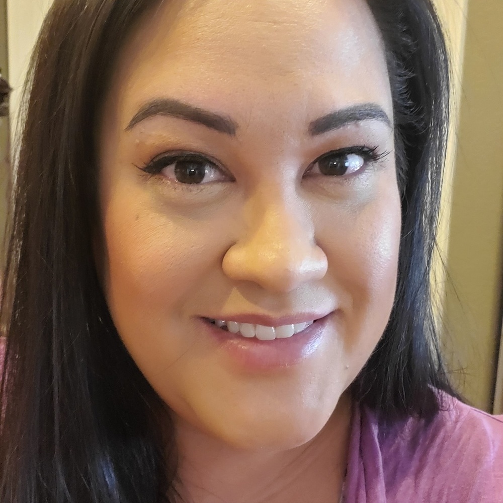 Meet your Posher, Kiley